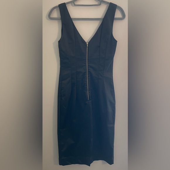 D&G Black V-Neck Mini Dress - Picture 6 of 12